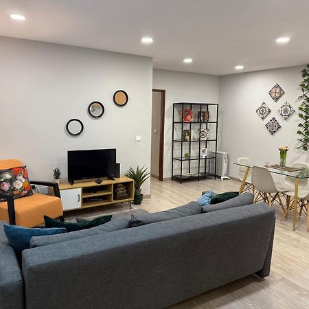 Ml Apartments Central Aliados Porto Bagian luar foto